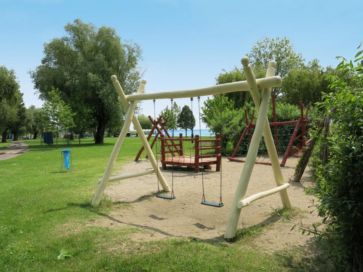 Holiday Home Balatontourist Fuered-3 By Interhome 巴拉顿菲赖德 外观 照片
